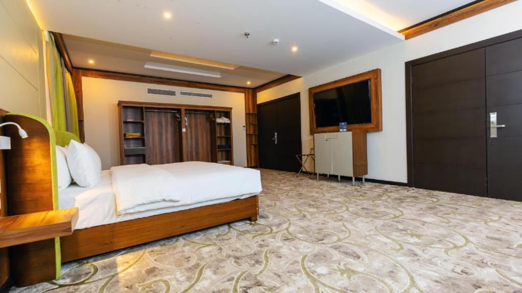 The District Hotel Najran Exterior foto